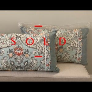 Eastern Accents two Kira bouquet king sham covers